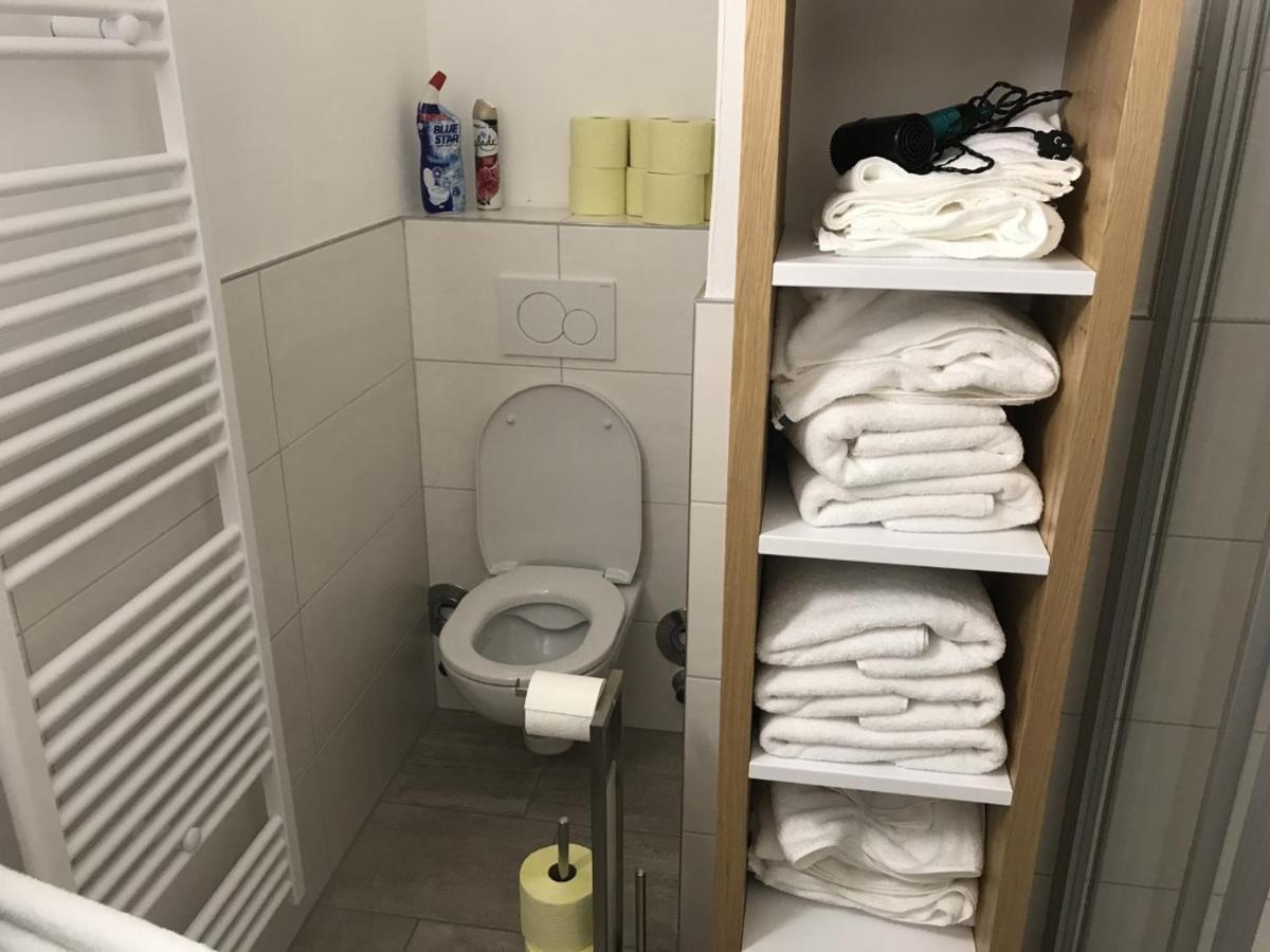 Schoenes Ferienappartment In Zell Am See: Zentral Gelegen Und Naehe Der Areitbahn Und Dem Zeller See Exterior foto